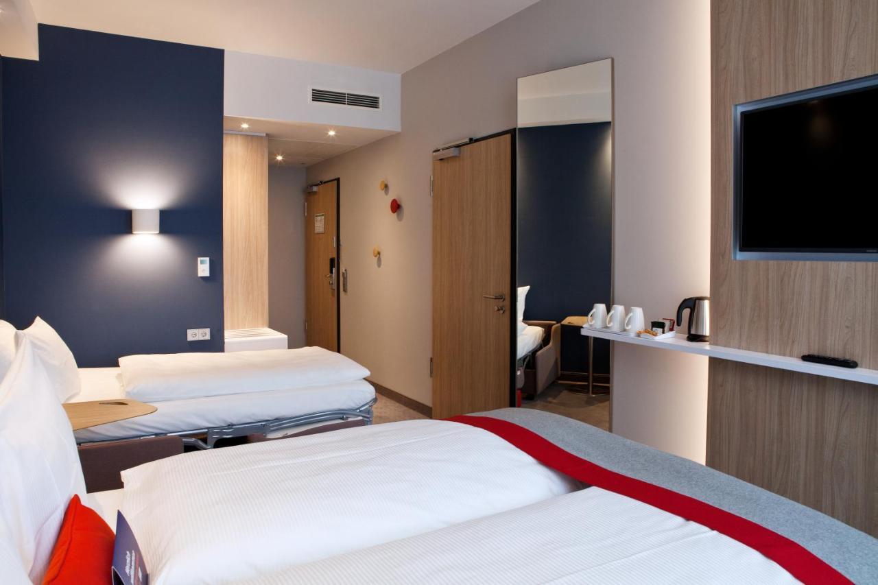 Holiday Inn Express - Saarbruecken By Ihg Екстериор снимка