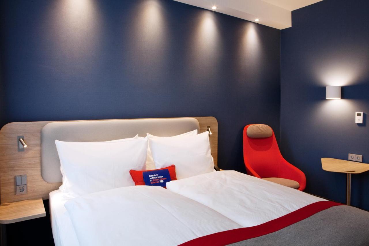 Holiday Inn Express - Saarbruecken By Ihg Екстериор снимка
