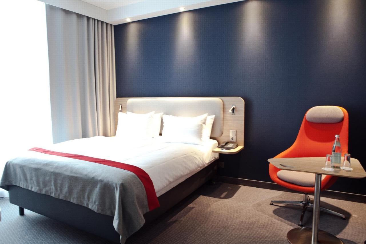 Holiday Inn Express - Saarbruecken By Ihg Екстериор снимка