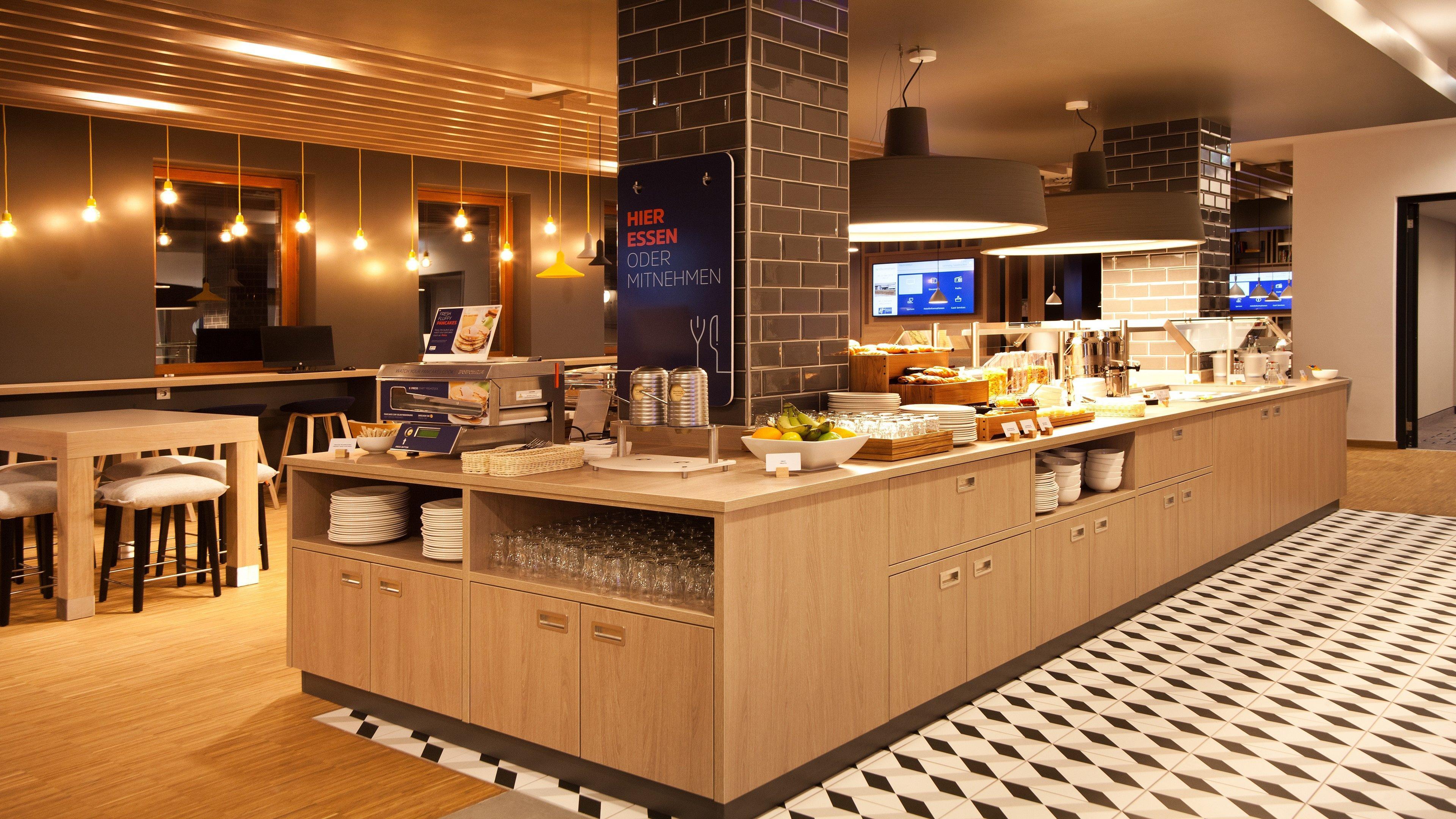 Holiday Inn Express - Saarbruecken By Ihg Екстериор снимка