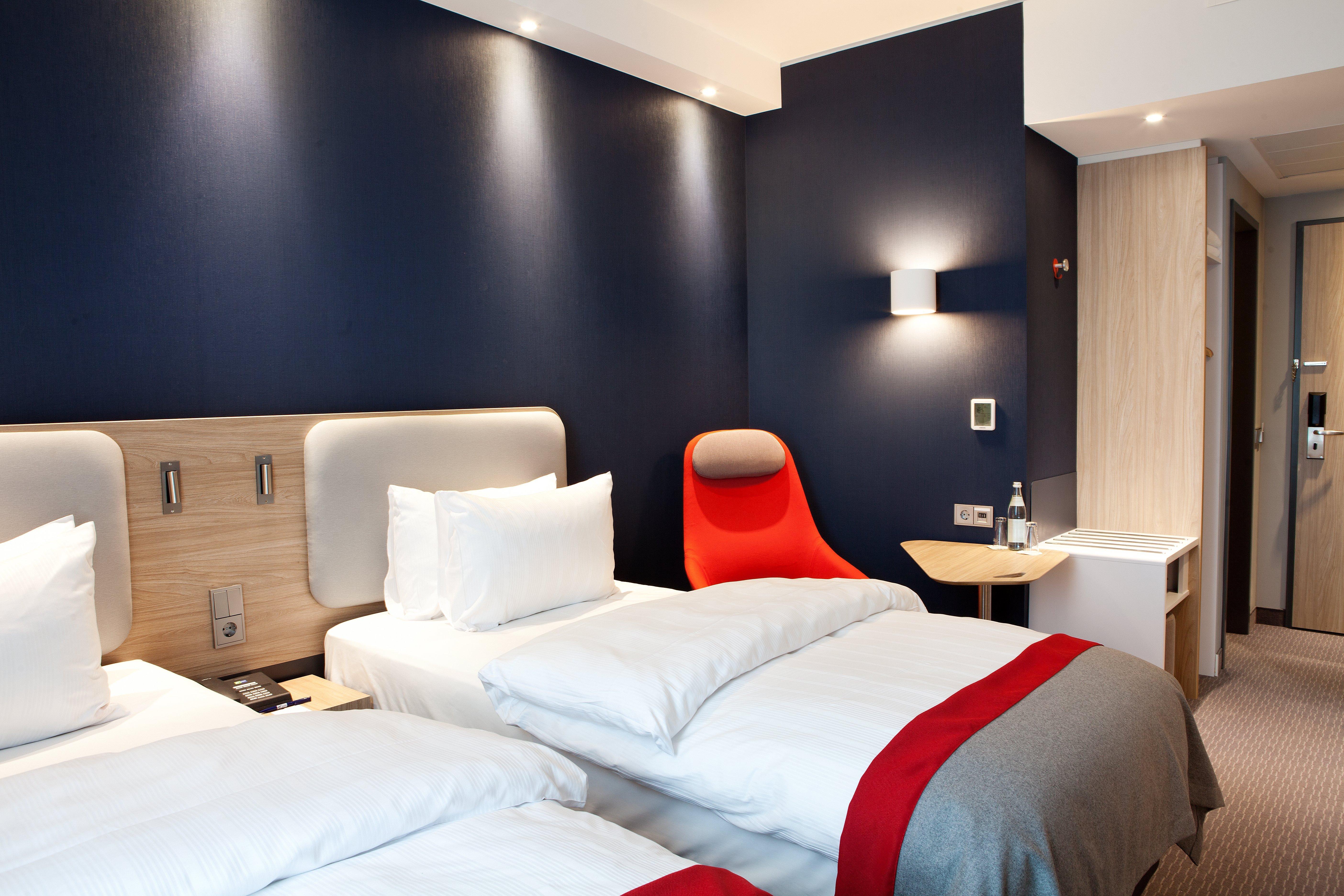 Holiday Inn Express - Saarbruecken By Ihg Екстериор снимка